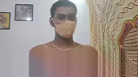 Snapshot of brownguy2505 chatting on 17, 11, 2025 brownguy2505 online show from 17, 11, 2025