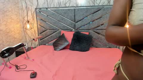 Snapshot of brownie_delicious chatting on 10, 12, 2024 Sara online show from 10, 12, 2024