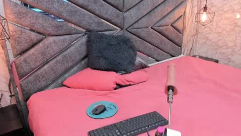 Snapshot of brownie_delicious chatting on 14, 12, 2024 Sara online show from 14, 12, 2024