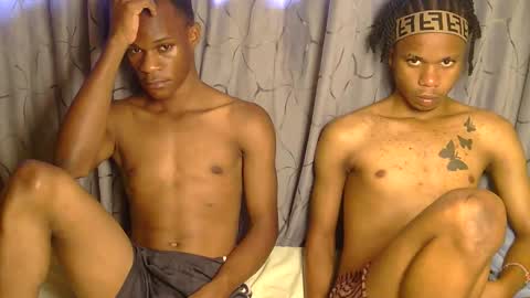 Snapshot of brownslim2 chatting on 26, 5, 2026 yas AND MILLA online show from 26, 5, 2026