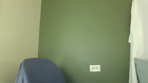 Snapshot of brownsugar0910 chatting on 6, 2, 2026 EtherealLilac online show from 6, 2, 2026