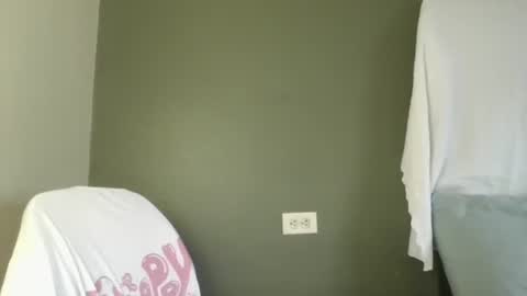 Snapshot of brownsugar0910 chatting on 4, 3, 2026 EtherealLilac online show from 4, 3, 2026