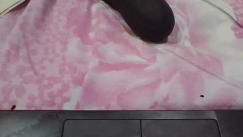 brownwolfie28 online show from 13, 10, 2025