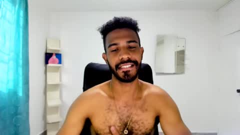 bruce_1111 online show from 28, 9, 2025