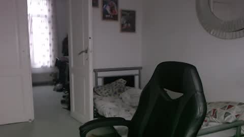 Snapshot of brucemf chatting on 7, 2, 2025 Bruce online show from 7, 2, 2025