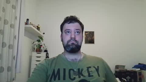 Snapshot of brucemf chatting on 4, 10, 2025 Bruce online show from 4, 10, 2025