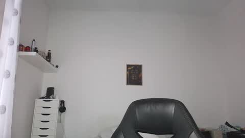 Snapshot of brucemf chatting on 21, 2, 2026 Bruce online show from 21, 2, 2026