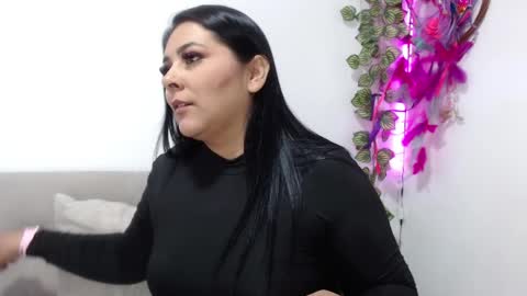 Bruna royale  online show from 13, 3, 2026