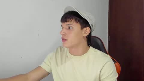 Snapshot of bruno_bellini chatting on 3, 2, 2026 Bruno Bellini online show from 3, 2, 2026