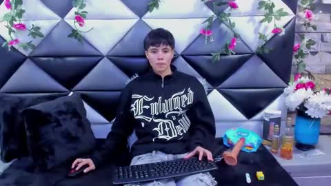 Bruno Cruz online show from 23, 10, 2025