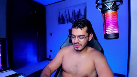Snapshot of bruno_diaz31 chatting on 28, 12, 2024 Bruno online show from 28, 12, 2024