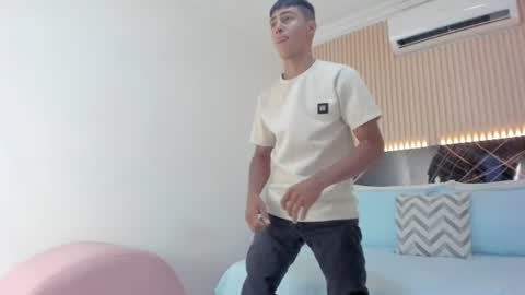 Snapshot of bruno_fox_ chatting on 20, 6, 2026 Bruno online show from 20, 6, 2026