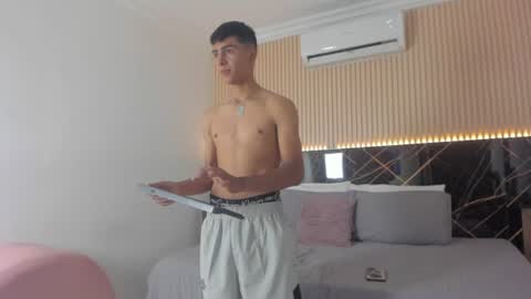 Snapshot of bruno_fox_ chatting on 8, 7, 2026 Bruno online show from 8, 7, 2026