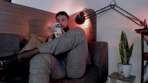 Snapshot of bruno_woods chatting on 4, 5, 2026 Andres Suarez online show from 4, 5, 2026