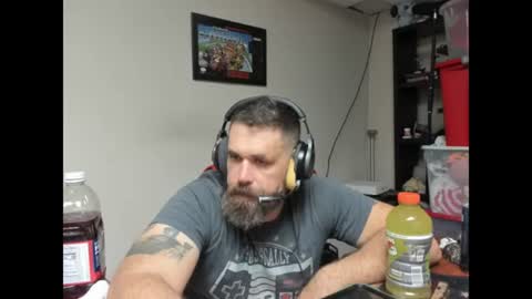 Snapshot of brutalmaster1983 chatting on 14, 6, 2026 BRUTALMASTER1983 online show from 14, 6, 2026