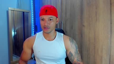 Snapshot of bryan_boy_ chatting on 20, 12, 2024 bryan online show from 20, 12, 2024