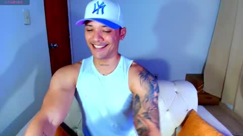 Snapshot of bryan_boy_ chatting on 23, 7, 2026 bryan online show from 23, 7, 2026