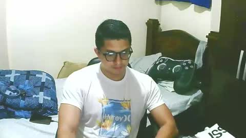 Snapshot of bryanbendy chatting on 18, 9, 2025 bryanbendy online show from 18, 9, 2025