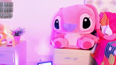 Carly     online show from 5, 2, 2025