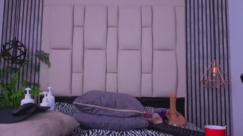 Snapshot of bryonycute chatting on 24, 6, 2026 BRYONY online show from 24, 6, 2026