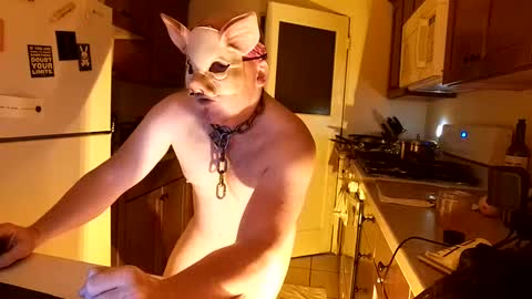 Snapshot of btmcub_sandiego chatting on 2, 3, 2025 bottom freak online show from 2, 3, 2025