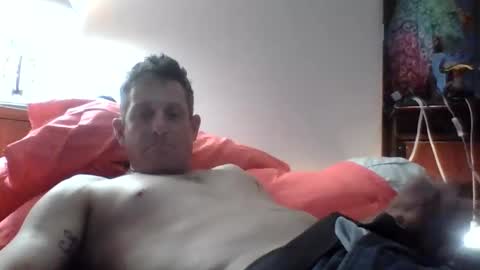 Snapshot of btownstud chatting on 28, 4, 2026 btownstud online show from 28, 4, 2026