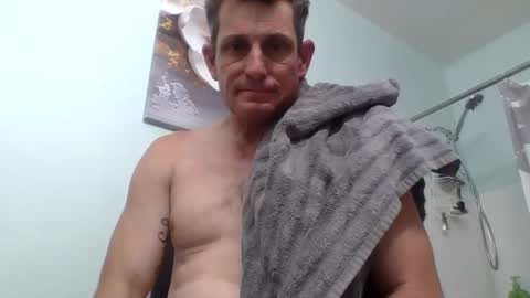 Snapshot of btownstud chatting on 11, 6, 2026 btownstud online show from 11, 6, 2026