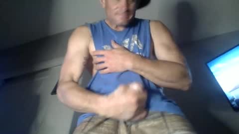 Snapshot of btownstud chatting on 23, 7, 2026 btownstud online show from 23, 7, 2026