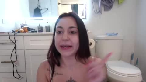 Queen Lola XXX online show from 13, 4, 2026