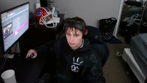 BubblebuttBdn online show from 10, 9, 2025