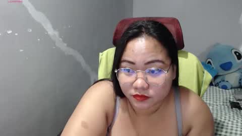 Snapshot of bubblebuttpinay chatting on 28, 3, 2026 Sunshine online show from 28, 3, 2026