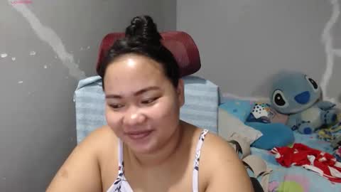 Snapshot of bubblebuttpinay chatting on 4, 4, 2026 Sunshine online show from 4, 4, 2026