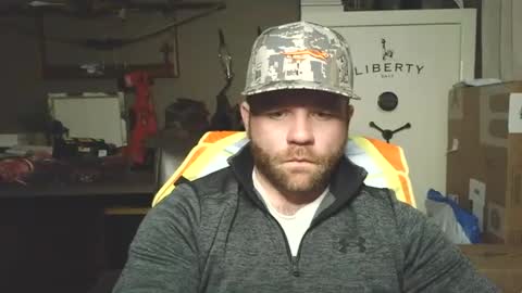 Snapshot of buckwild69204 chatting on 19, 12, 2025 buckwild69204 online show from 19, 12, 2025