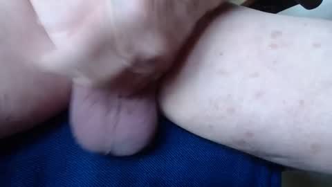 Snapshot of budddgardener chatting on 2, 12, 2024 budddgardener online show from 2, 12, 2024