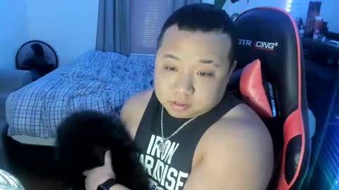 buffsexyman24 online show from 2, 3, 2025