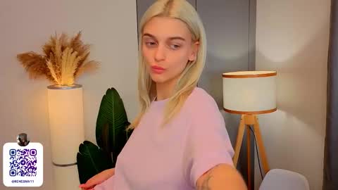 Snapshot of buffycabler chatting on 21, 11, 2025 buffycabler online show from 21, 11, 2025