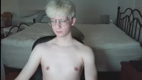 Snapshot of bugboy08 chatting on 25, 6, 2026 bugboy08 online show from 25, 6, 2026