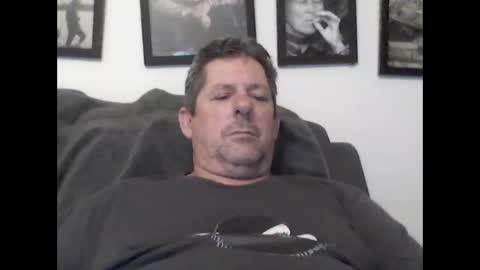 Bugs online show from 12, 1, 2026