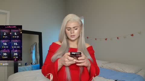 Snapshot of buitifulblonde chatting on 21, 1, 2025 buitifulblonde online show from 21, 1, 2025