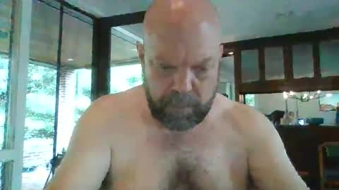 Snapshot of bulldog302w chatting on 10, 6, 2026 bulldog302w online show from 10, 6, 2026