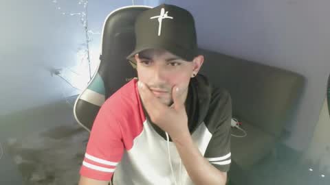Snapshot of bulls_23_ chatting on 7, 10, 2025 BULL online show from 7, 10, 2025