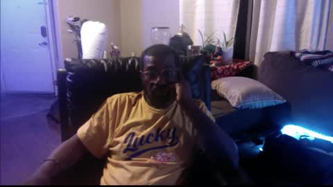 Bungalow Entertainment online show from 3, 12, 2025