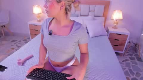bunny_blush1 online show from 9, 3, 2026