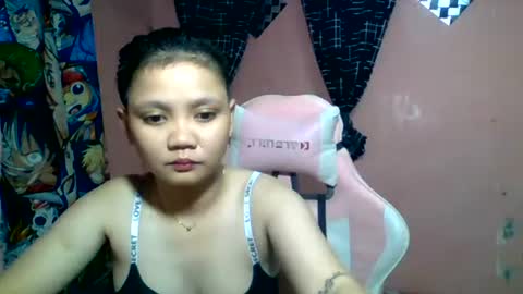 bunny_flower18 online show from 12, 6, 2026