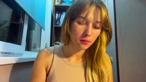 Snapshot of bunnyaurielle chatting on 21, 7, 2026 Bunnyaurielle online show from 21, 7, 2026