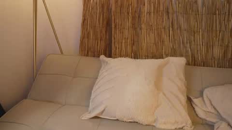 Snapshot of bunnycute_shy chatting on 27, 4, 2026 30 Off online show from 27, 4, 2026