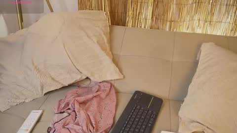 Snapshot of bunnycute_shy chatting on 11, 5, 2026 30 Off online show from 11, 5, 2026