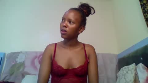 bunnydiva_ online show from 22, 12, 2025