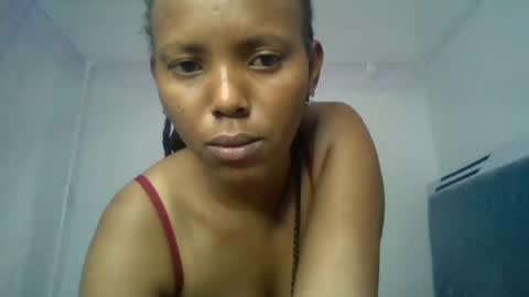 Snapshot of bunnydiva_ chatting on 5, 7, 2026 bunnydiva_ online show from 5, 7, 2026