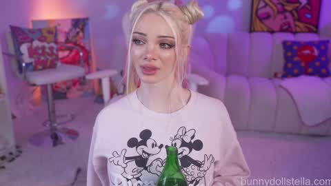 Stella online show from 10, 2, 2026